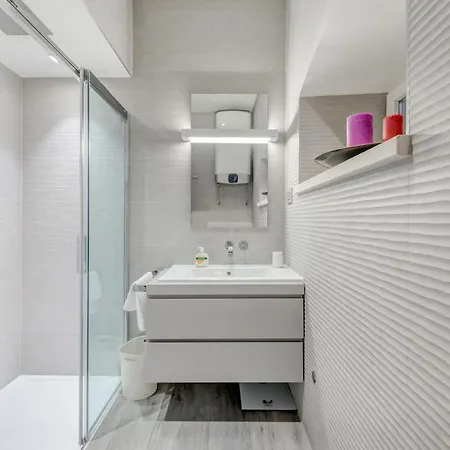 Daire Funky Donkey Split