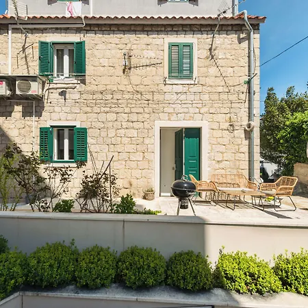 Funky Donkey * Split